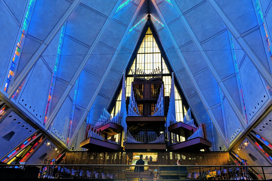air force academy chapel tours