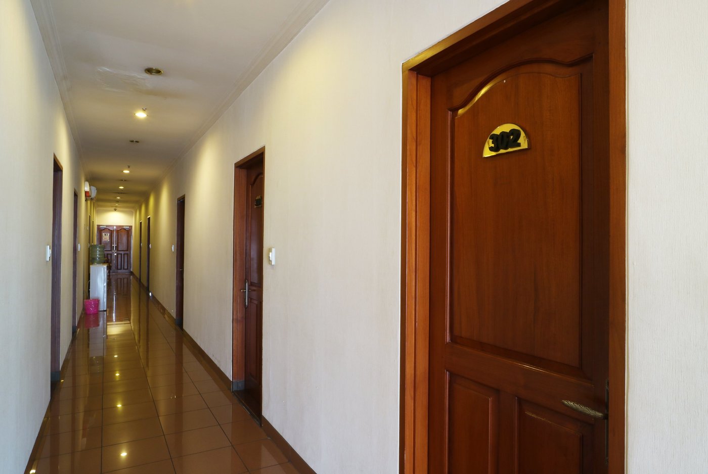 678 HOTEL CAWANG BY COCOTEL Hotel Reviews, Photos, Rate Comparison