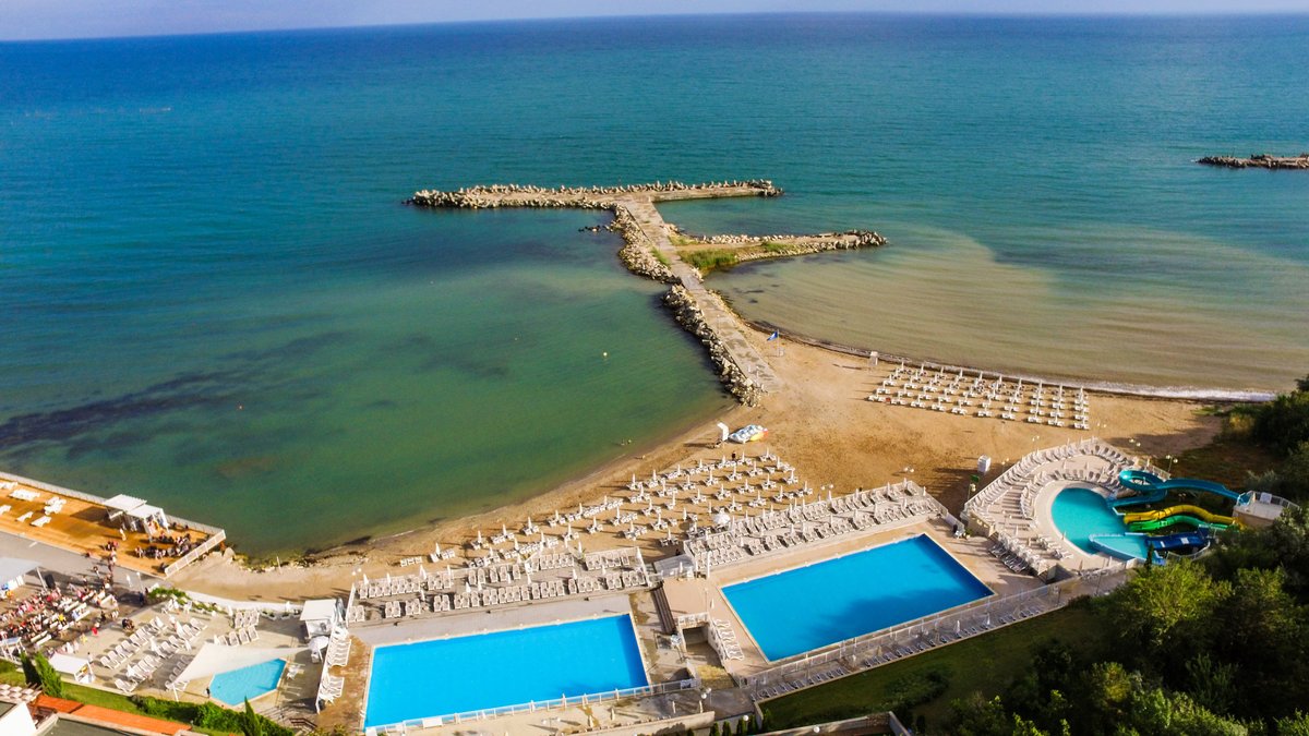 white-lagoon-beach-resort.jpg?w=1200&h=-1&s=1