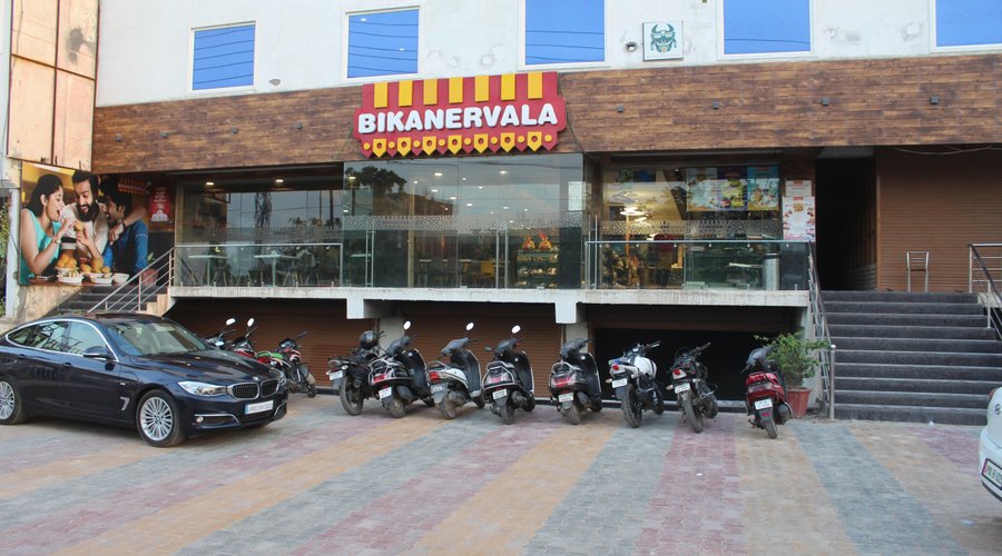 The Front View & Big Parking Space