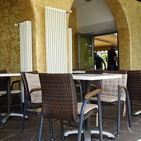Eiscafe Al-Ponte