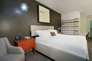 Room & Suite