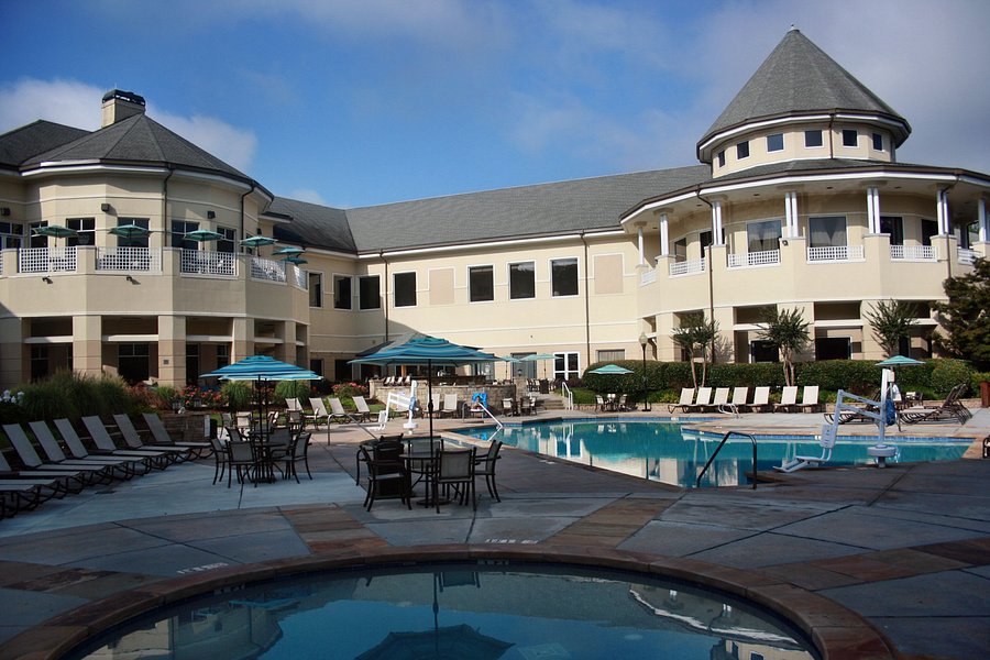 Atlanta Evergreen Marriott Conference Resort - The Pool With The Motel