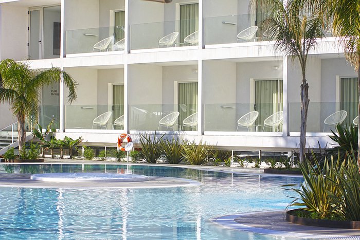 BG Hotel Caballero Pool: Pictures & Reviews - Tripadvisor