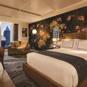 best hotels near vancouver cruise port Queen Room at the EXchange Hotel Vancouver