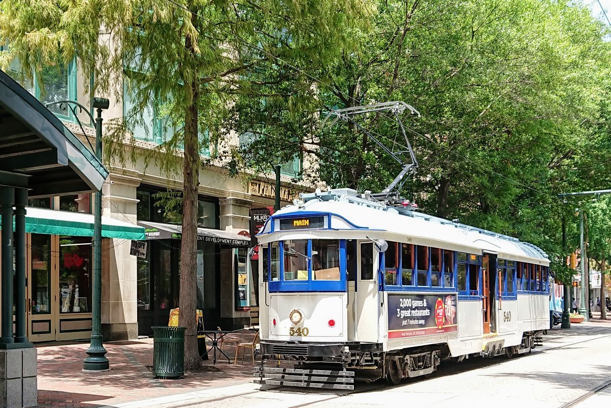 old town trolley tours memphis
