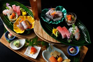 用餐 