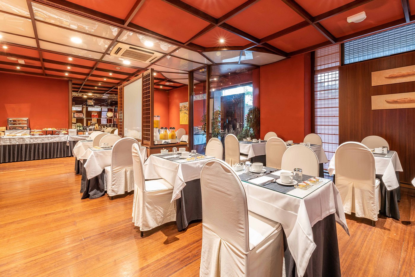 CRISOL PUERTA DE BURGOS - UPDATED 2023 Hotel Reviews & Price Comparison