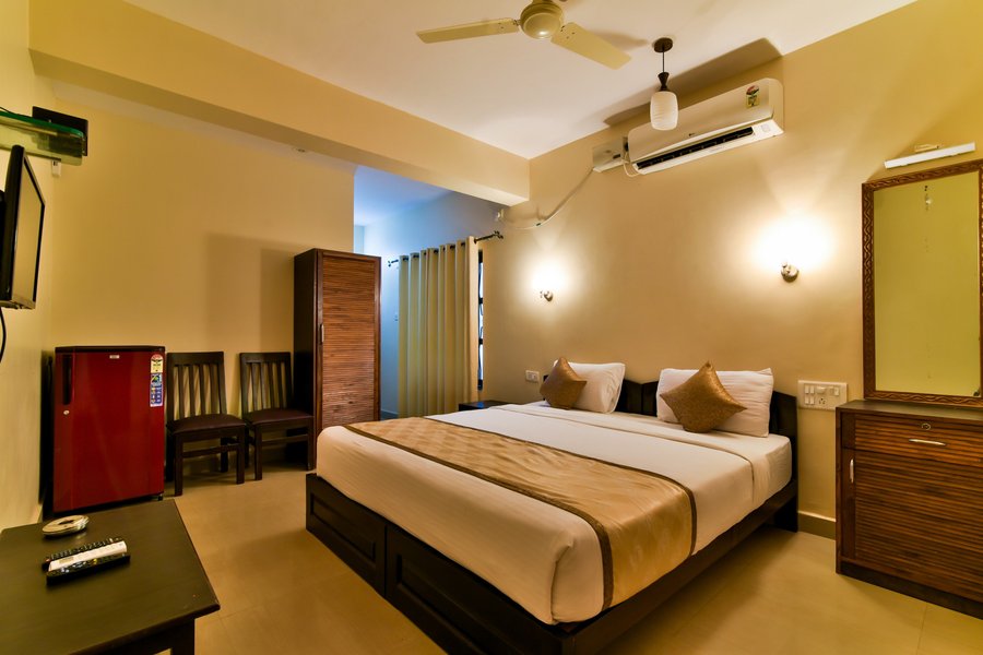 Baga Fantacia Beach Inn Goa Hotel Reviews Photos Rate Comparison Tripadvisor