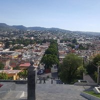 Escalinatas De Los Héroes