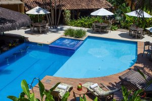 Pool & Beach