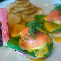 Smoked Salmon Eggs Benny