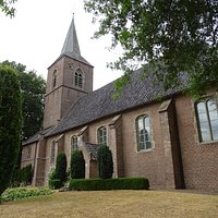 17de eeuwse Johanneskerk Diepenheim uit het jaar 1679