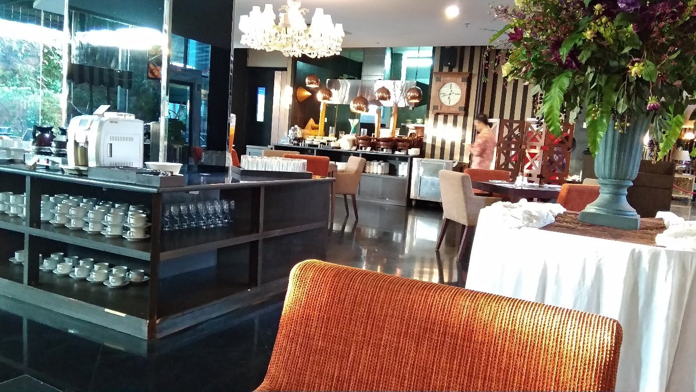 AMAROOSSA COSMO JAKARTA: UPDATED 2021 Hotel Reviews, Price Comparison ...