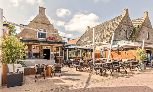 Splinter nieuw terras. Super gezellige uitstraling