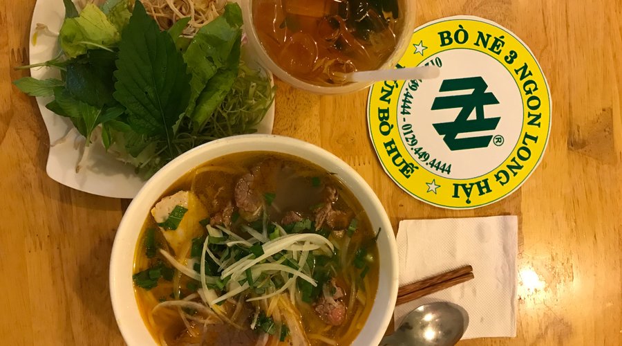 Bún bò huế 