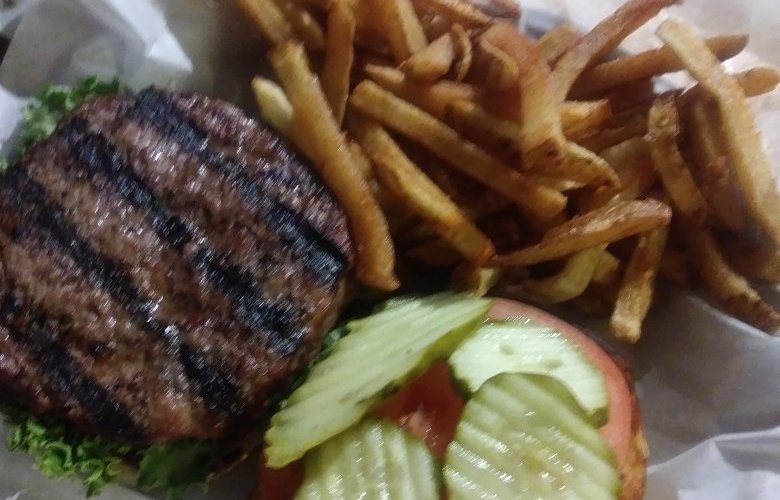 Louie's Trophy House Grill
