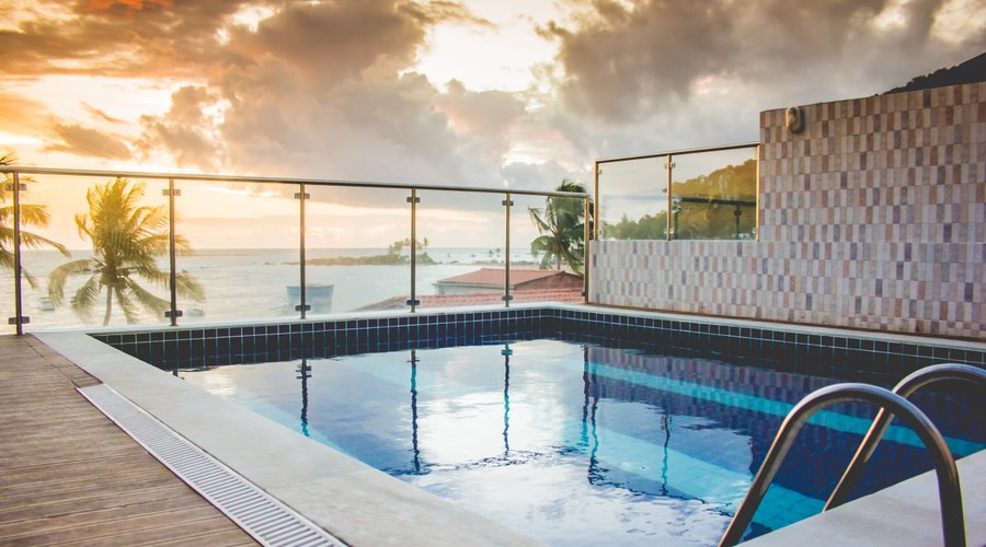 Piscina Com Vista para o Mar. 