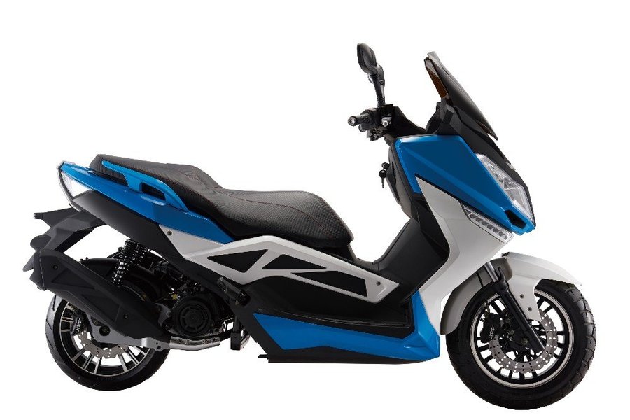 Bandit Scooters image