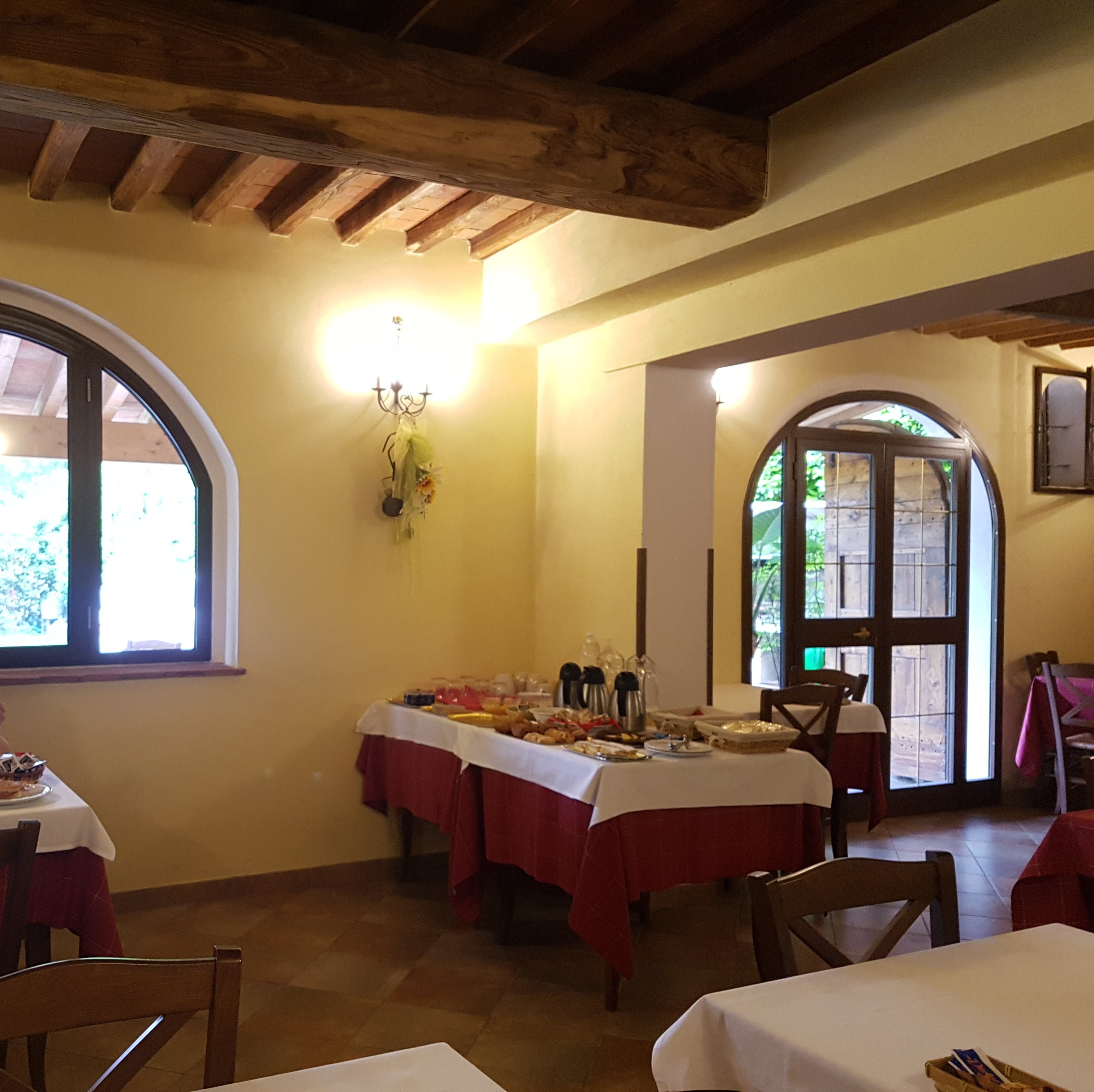 B & B LA GINESTRA - Prices & Specialty B&B Reviews (Orentano, Italy)