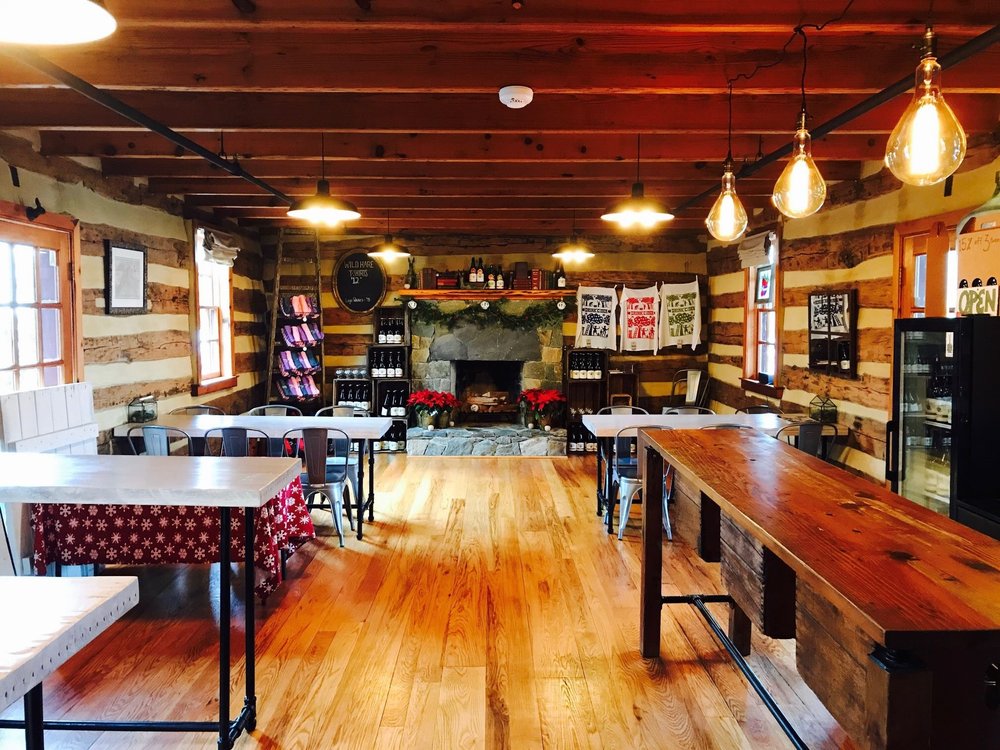 The 10 Best Northern Virginia Wineries & Vineyards (with Photos)