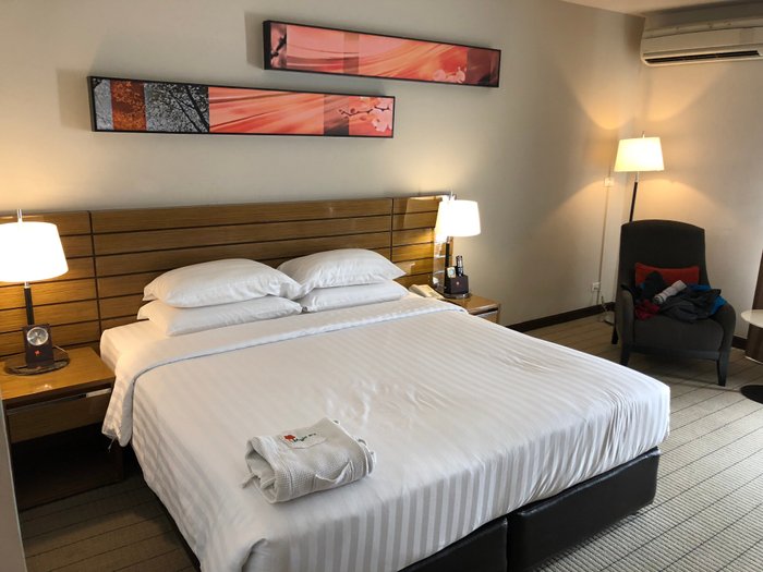 โรงแรมเมเปิ้ล (Maple Hotel) - รีวิวและเปรียบเทียบราคา - Tripadvisor
