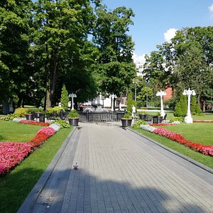 Ялта, Массандра и Никитский ботанический сад из Николаевки