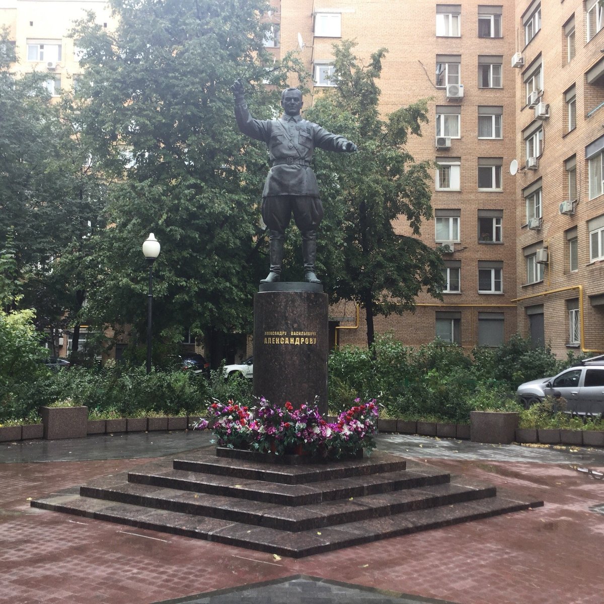 Памятник А.В. Александрову, Москва: лучшие советы перед посещением -  Tripadvisor