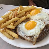 Lomo a lo pobre, muy bueno