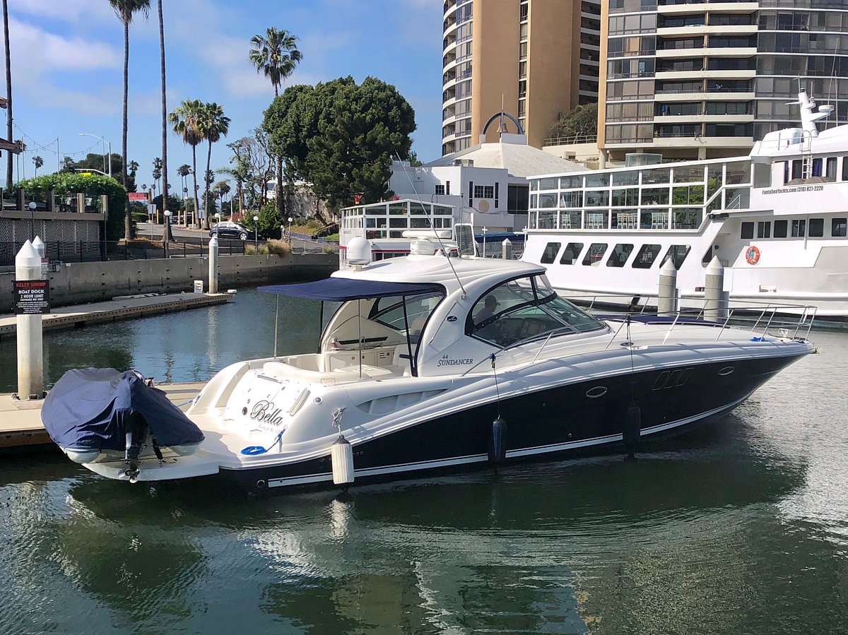 private yacht cruise in marina del rey