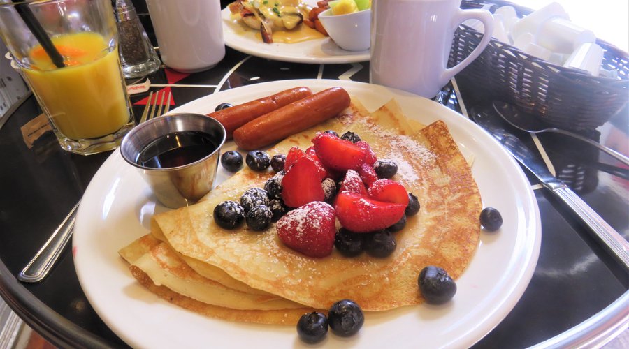 Crepes, sausage and benedict.