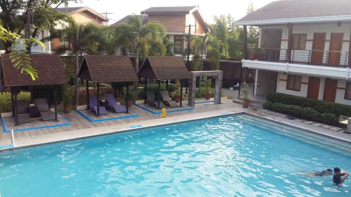 The Tavern Hotel Pool Pictures & Reviews - Tripadvisor