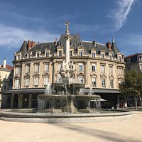 Fontaine Monumentale.