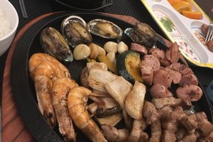 餐饮