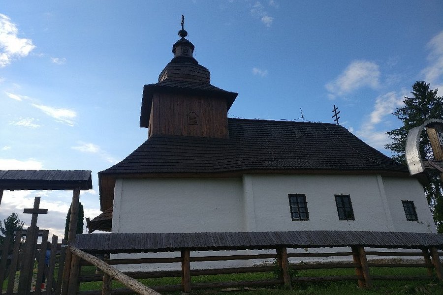 Drevený kostolík Kalná Roztoka image