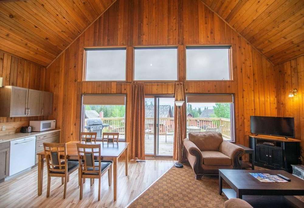 Banff Gate Mountain Resort by null