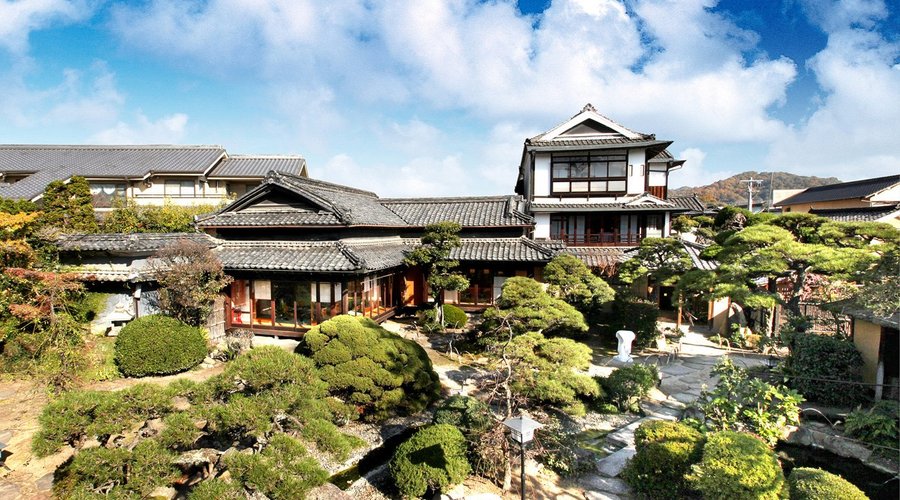 創業145周年を迎えた登録文化財「恋しき」