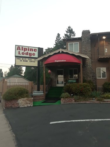 Alpine Lodge image