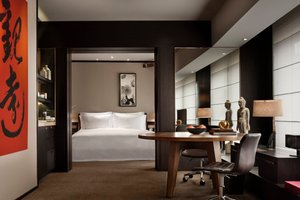 Room & Suite