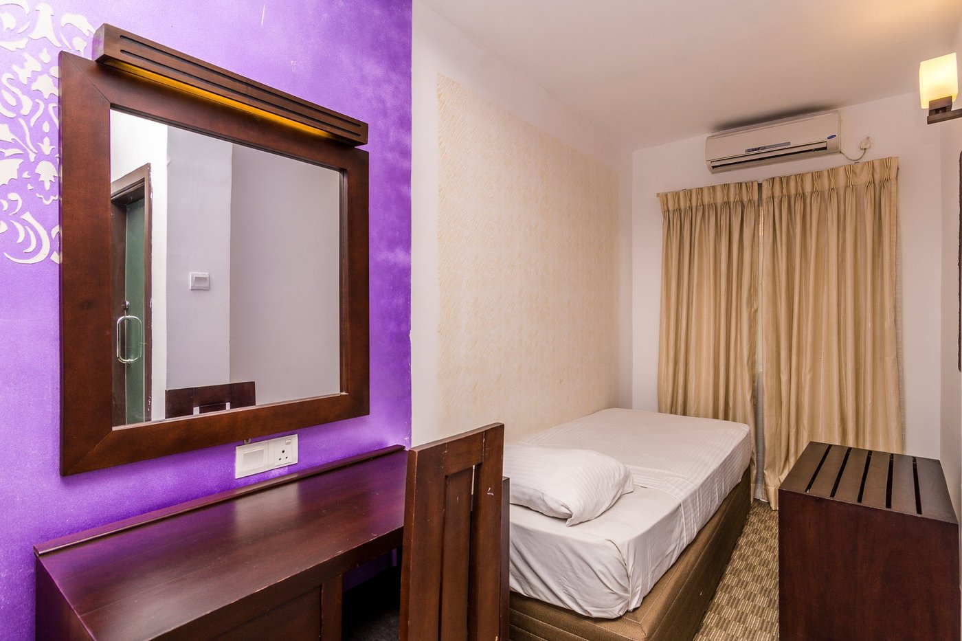 CEYLON CITY HOTEL, COLOMBO - Prices & Reviews (Sri Lanka)