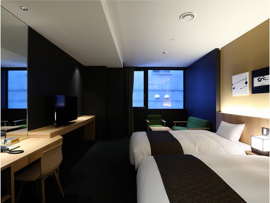 HOTEL WING INTERNATIONAL KYOTO SHIJO KARASUMA  37     6  7    Prices