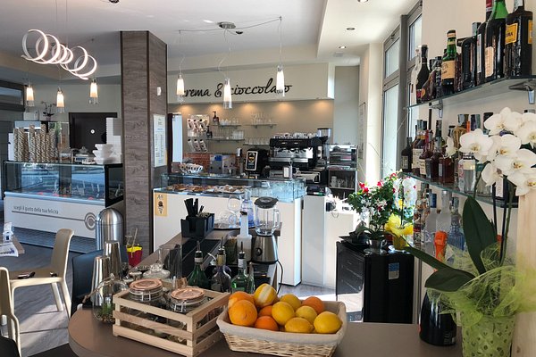 IL MACININO,, CAFFE BORBONE RIVENDITORE, Reggio Emilia - Restaurant  Reviews, Photos & Phone Number - Tripadvisor