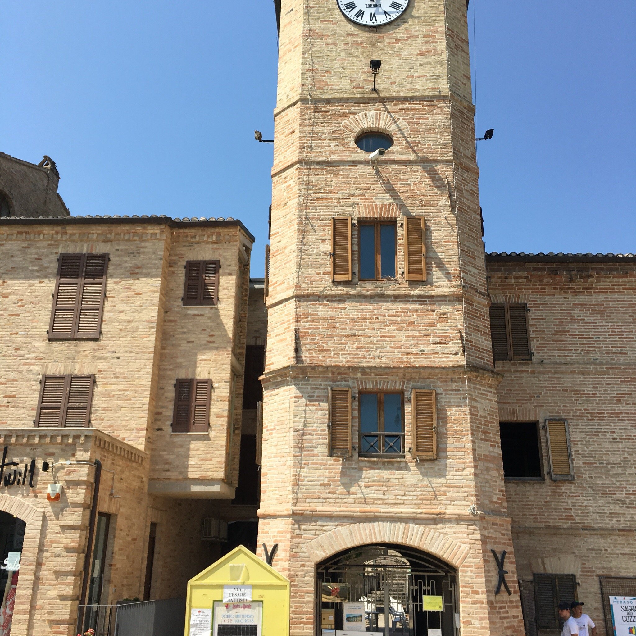 Torre Dell'Orologio (Porto Sant'Elpidio) - 2022 Alles Wat U Moet Weten ...