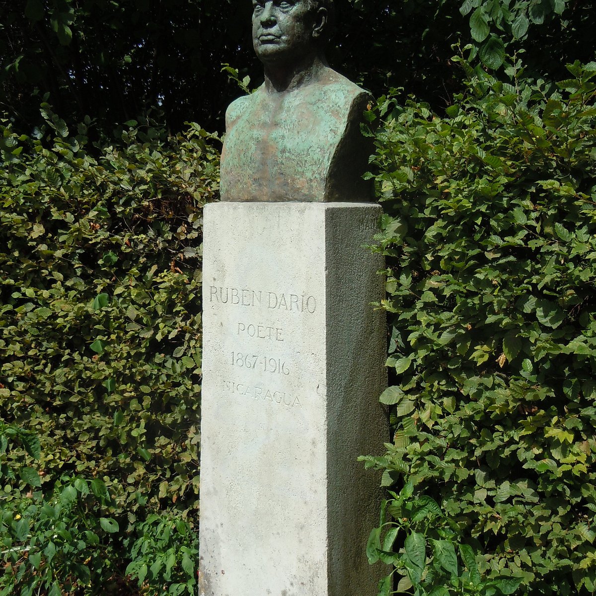 Statue de Rubén Dario (Paris): All You Need to Know BEFORE You Go