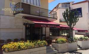 Hotel Bolivar in Marina di Camerota, image may contain: Potted Plant, Awning, Planter, Neighborhood