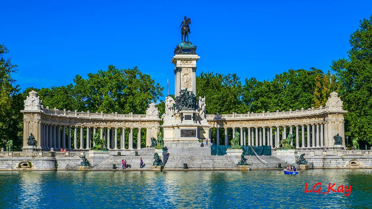 Monument to Alfonso XII - Wikipedia