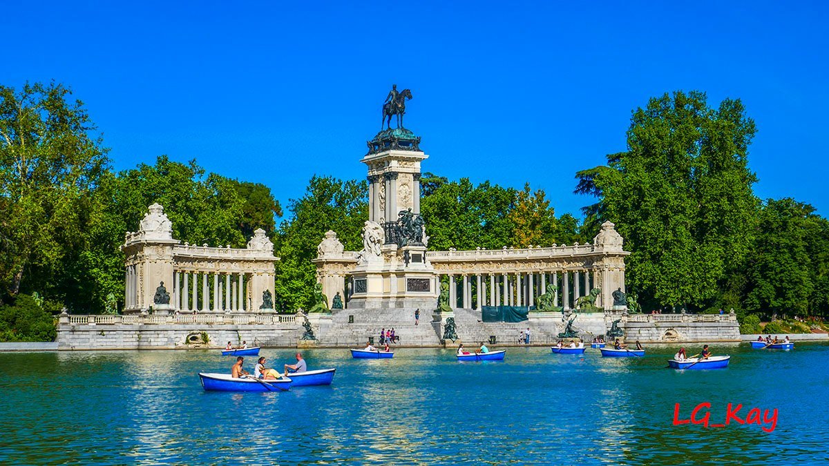 The “Parque del Retiro” Park