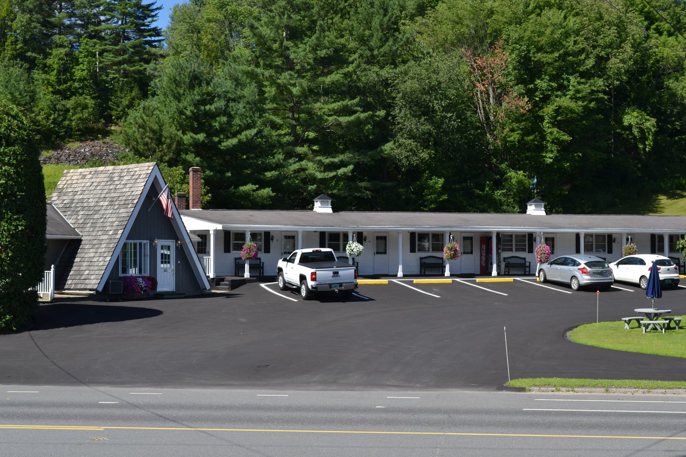 TWIN CITY MOTEL: See 126 Reviews and 49 Photos (Barre, VT) - Tripadvisor