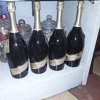 Ottimo Mionetto, bar carino, ottimi prezzi