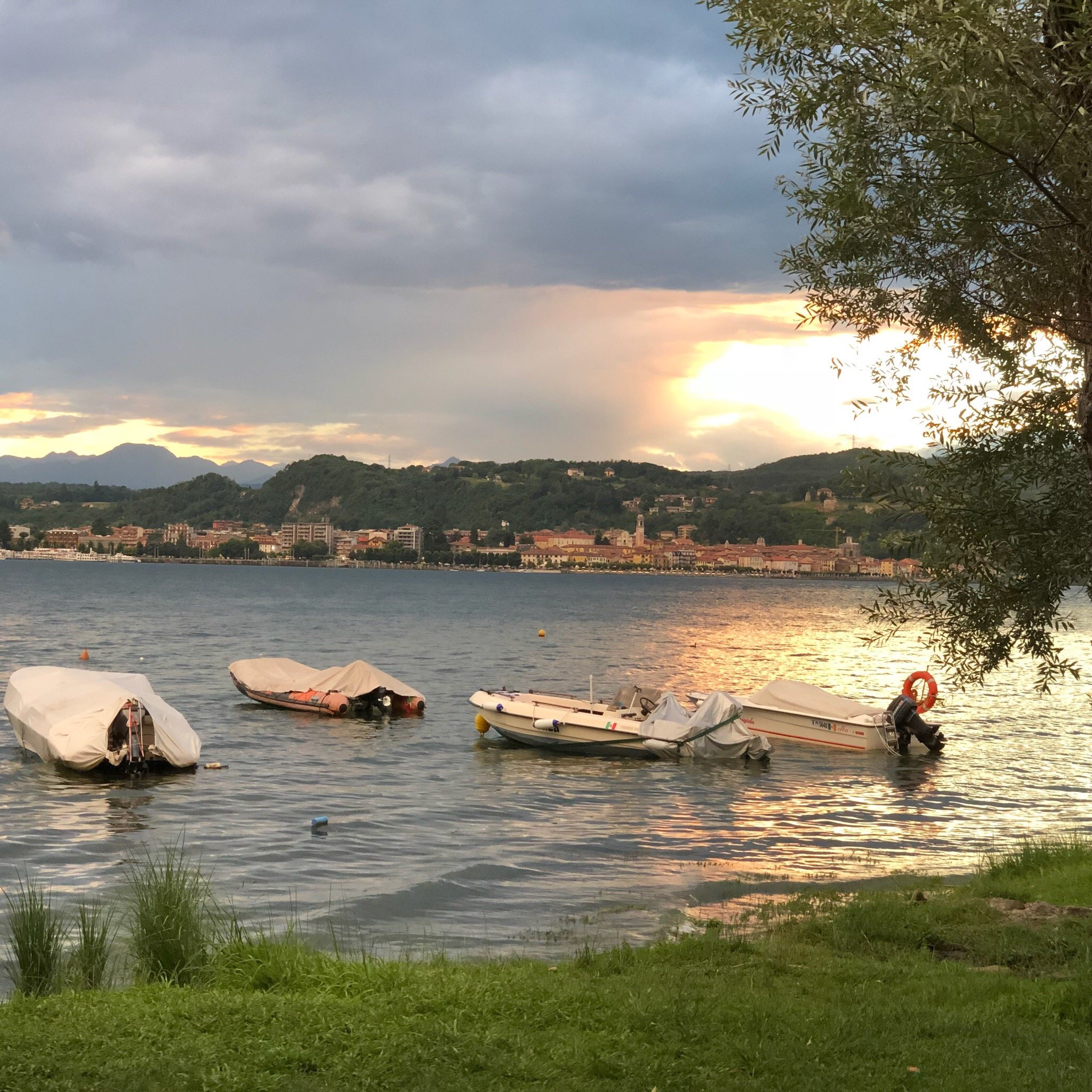 CAMPING CITTÀ DI ANGERA Hotel (Lago Maggiore): Prezzi 2022 E Recensioni